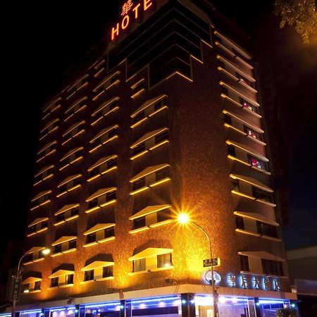 Huahou Hotel Kaohsiung Exterior foto