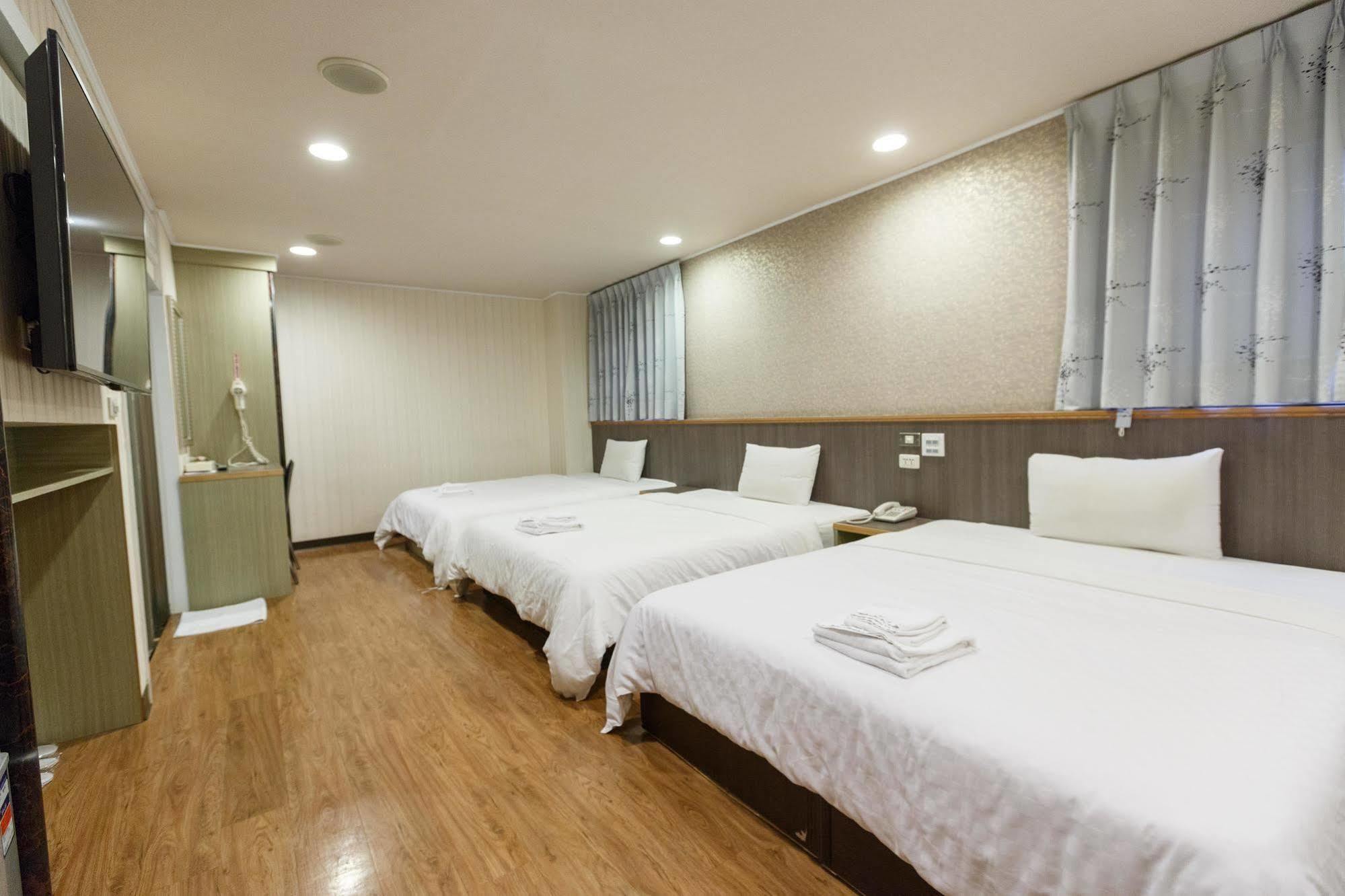 Huahou Hotel Kaohsiung Exterior foto